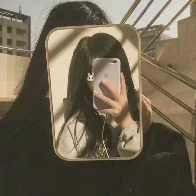 第一次见面聊什么最不尴尬？